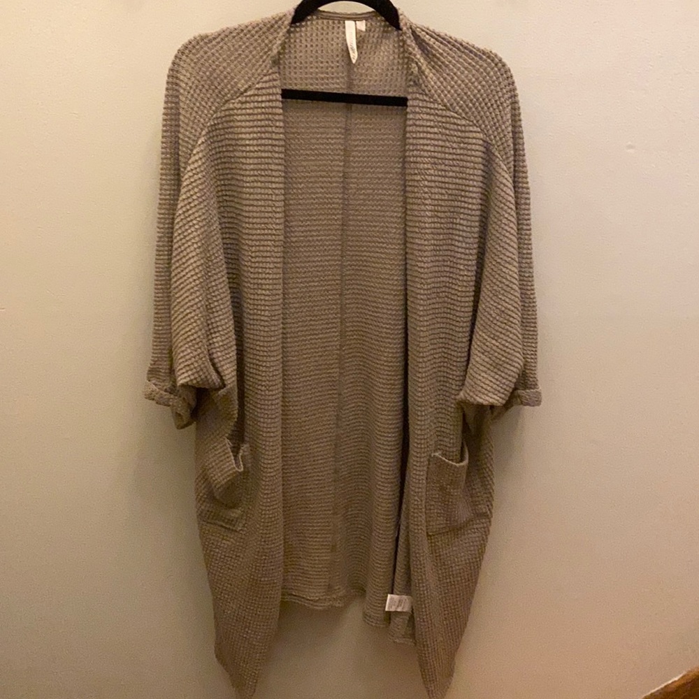 Oversized cardigan.